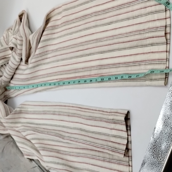 Chicos wide leg pants pinstriped size 10 ivory red black Size 1.5 100% linen - Picture 8 of 11